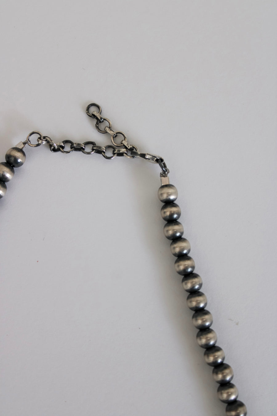 The Navajo Pearl Necklace - 20" 6mm